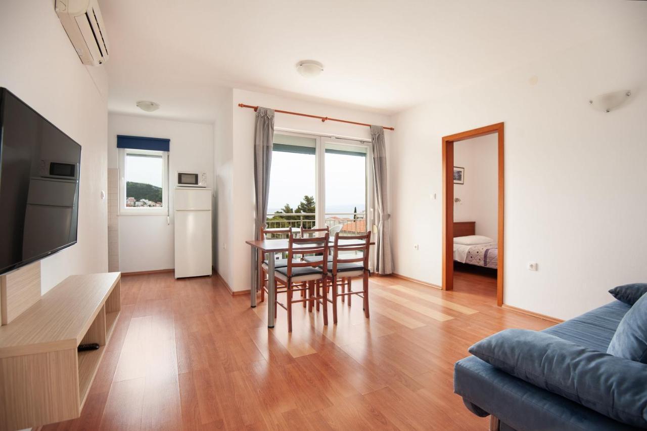Apartments Lumaduma 特罗吉尔 外观 照片