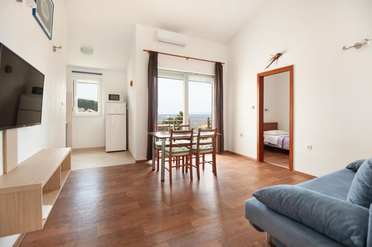 Apartments Lumaduma 特罗吉尔 外观 照片