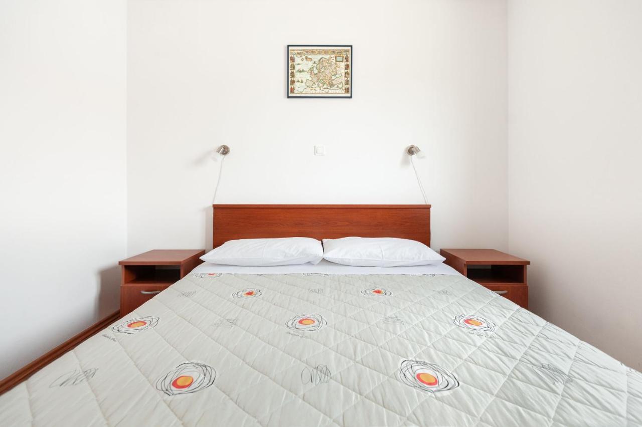 Apartments Lumaduma 特罗吉尔 外观 照片